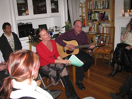 Yvonne Moore and Mat Callahan in our dining room, March 13, 09.
