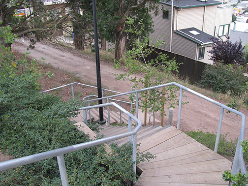 bernal-stairs-and-dirt-road_9889