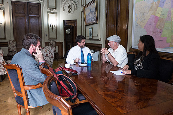 Meeting with Claudio Orrego and Rodrigo Nunes in the Intendente's office.