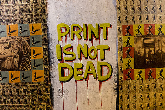 Valparaiso-print-is-not-dead-graffiti-1070140